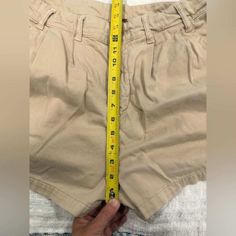Free People Billie Chino Shorts size 10 - EUC! - Picture 9 of 10